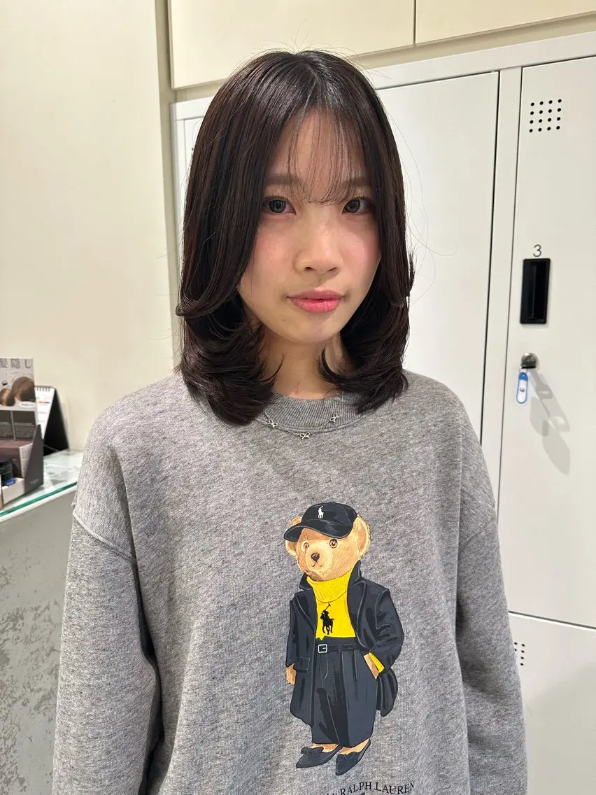 ミディアム ミディアムレイヤー レイヤーカット カット トリートメント 茅ヶ崎/ alomのヘアスタイル