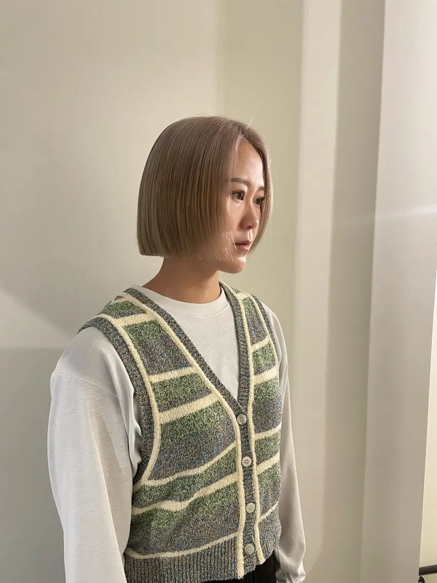 ミディアム カラー ブリーチ ブロンド ハイトーンカラー ボブ ヘアカラー 渋谷 留菜のヘアスタイル