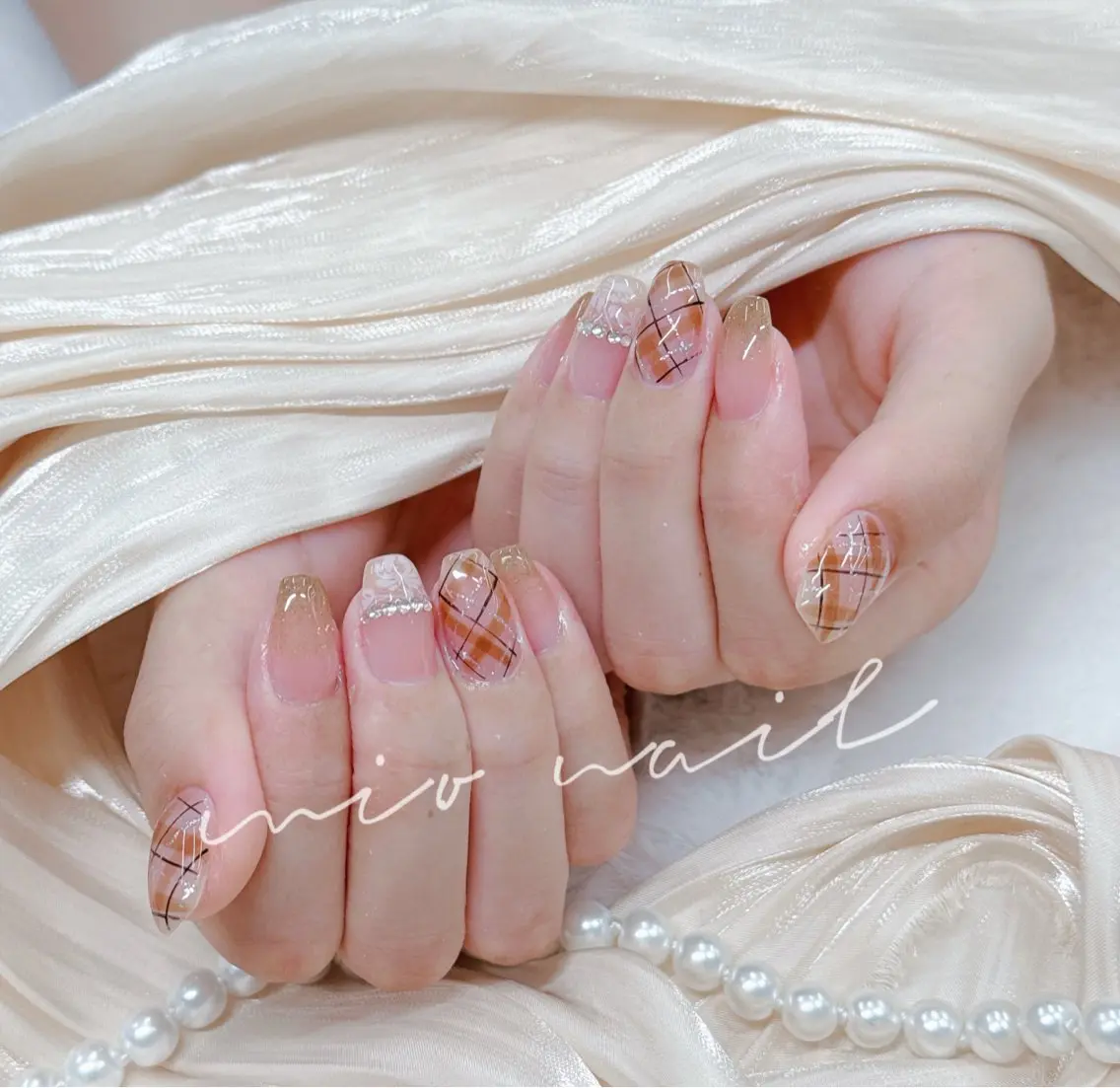 ネイル アートネイル ブルー ジェルネイル レース マグネットネイル ハンドネイル 💓mi.o Nail上野店のネイルデザイン