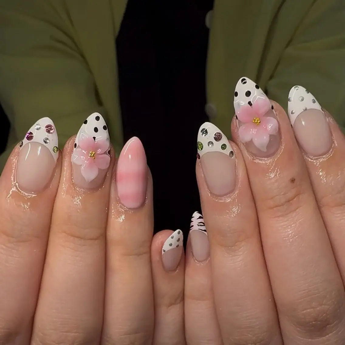 ネイル ハンドネイル Sarina ⋆⭒˚ mavieのネイルデザイン