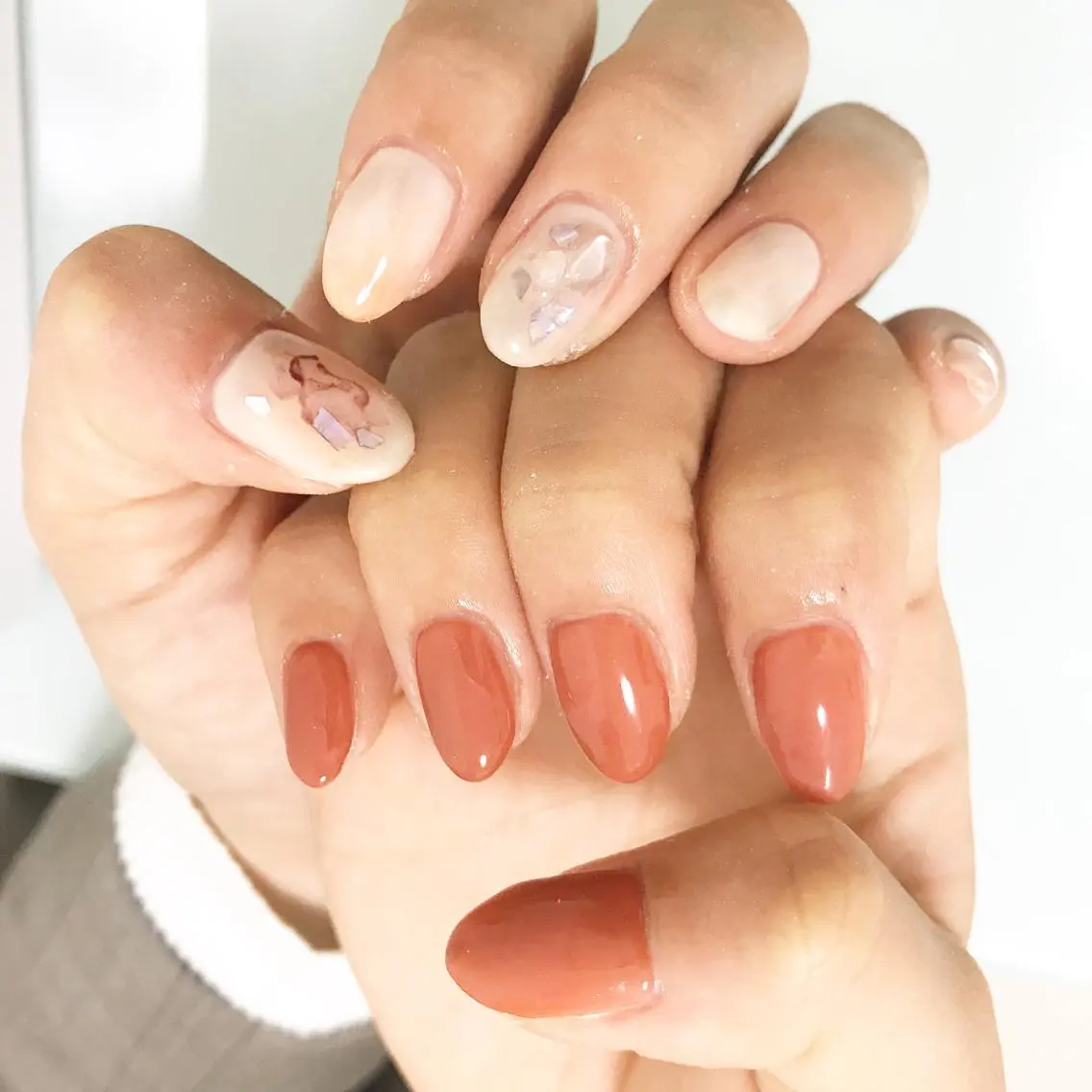 ネイル 板垣 綾乃のネイルデザイン
