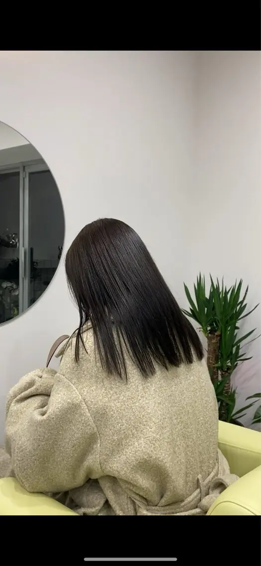 カラー 透明感カラー グレージュ オリーブグレージュ オリーブグレー レイヤー、ボブ、ショ ートカット　松本翔大のヘアスタイル