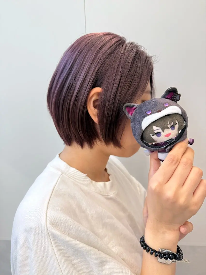 ミディアム カラー ブリーチ ブラウンカラー ケアブリーチ ダブルカラー ラベンダーカラー ヘアカラー トリートメント インナーカラー 推し ブリーチ 髪質改善のヘアスタイル
