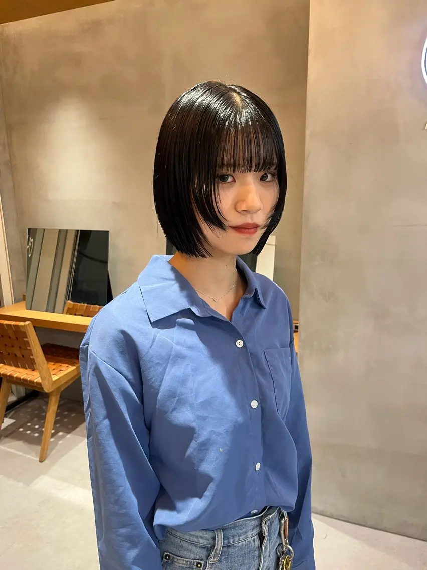 ミディアム カラー カット ヘアカラー トリートメント 縮毛矯正ボブ&顔まわ レイヤー♡TOMOEのヘアスタイル