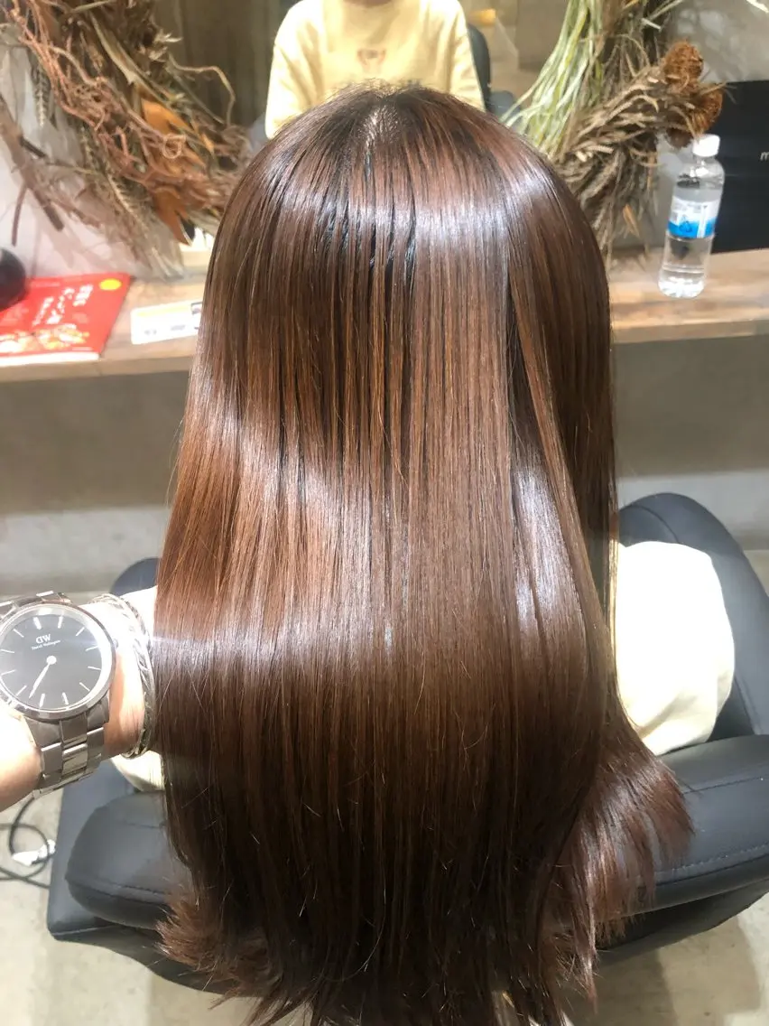 ロング カット 縮毛矯正 【髪質改善】 【酸性ストレート】のヘアスタイル