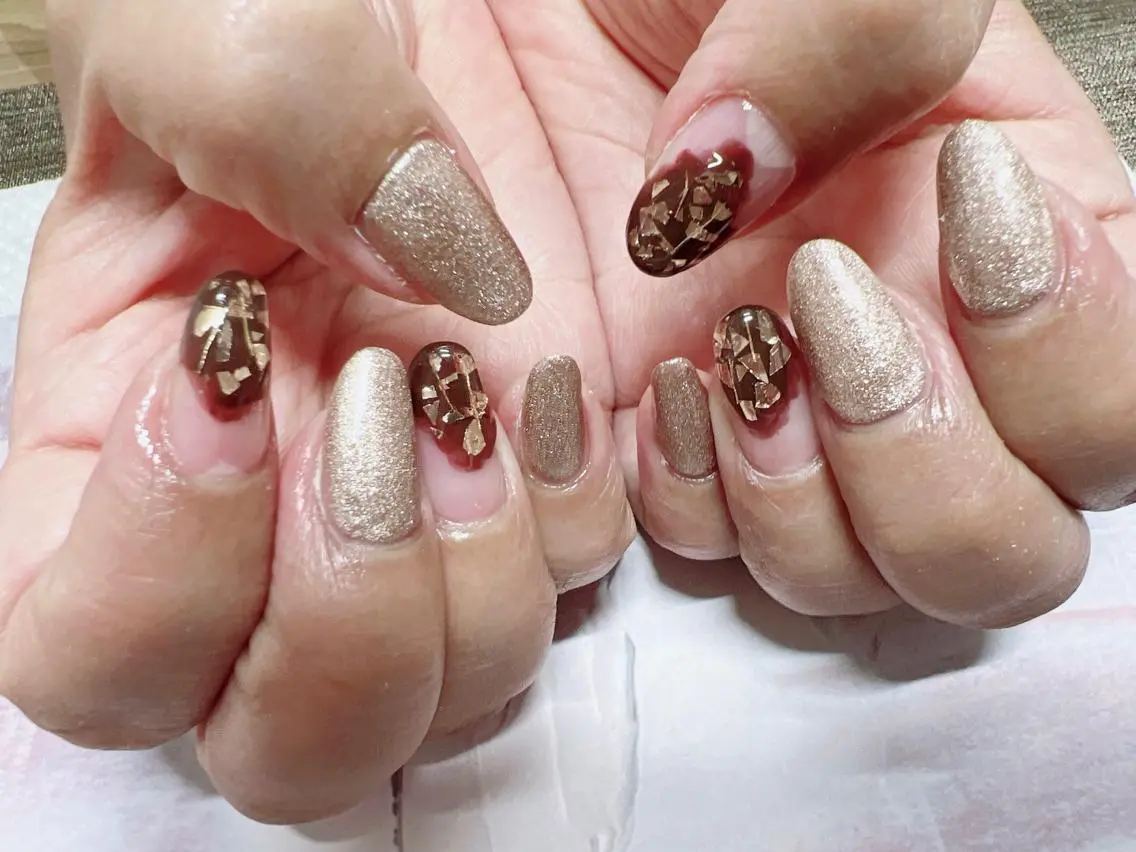 ネイル ハンドネイル mogunail &blowのネイルデザイン