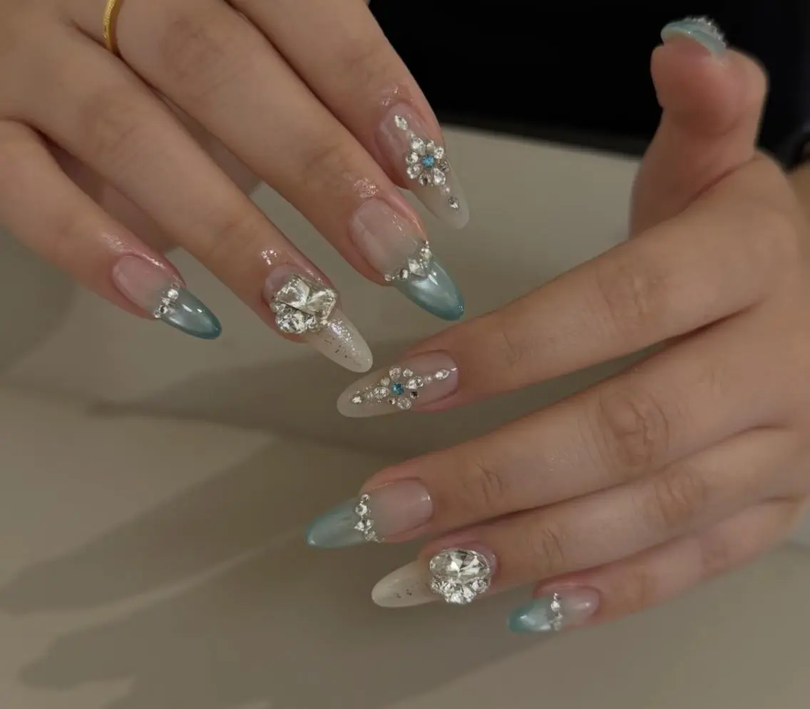 ネイル ハンドネイル 🎀 UU_nailのネイルデザイン