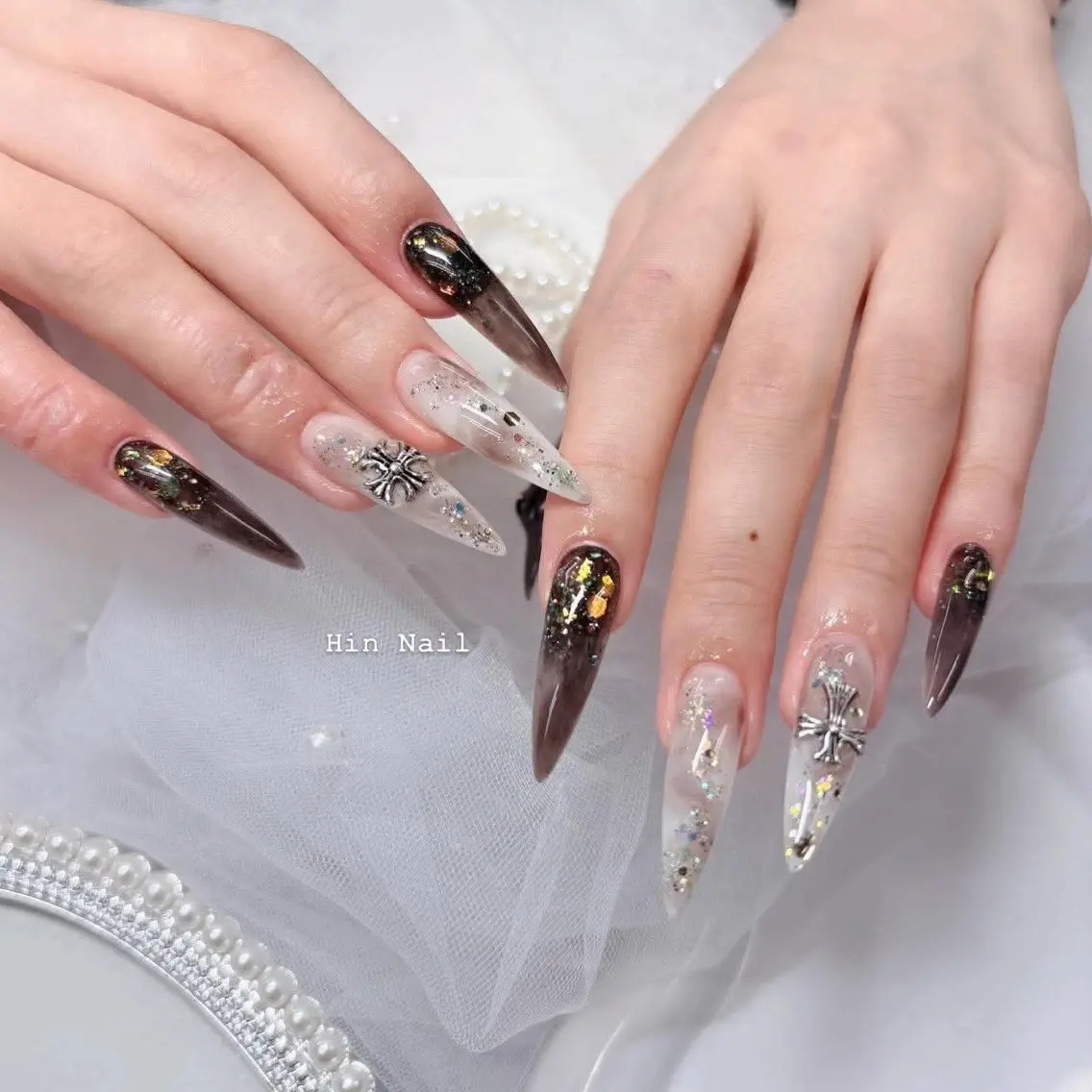 ネイル ハンドネイル Hin Nail 日本橋のネイルデザイン