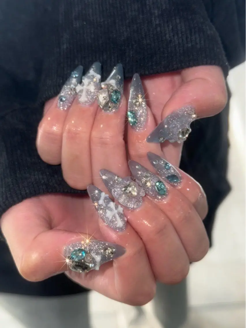 ネイル ブルー ジェルネイル 氷ネイル・うるうるネイル キラキラネイル マグネットネイル Nail Salon ANELAのネイルデザイン