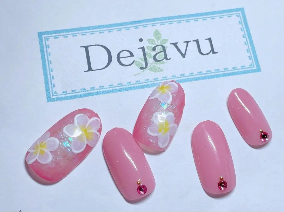 ネイル アートネイル フレンチネイル グラデーション ワンカラーネイル 夏ネイル ハンドネイル Nail salon Dejavu 🌿のネイルデザイン