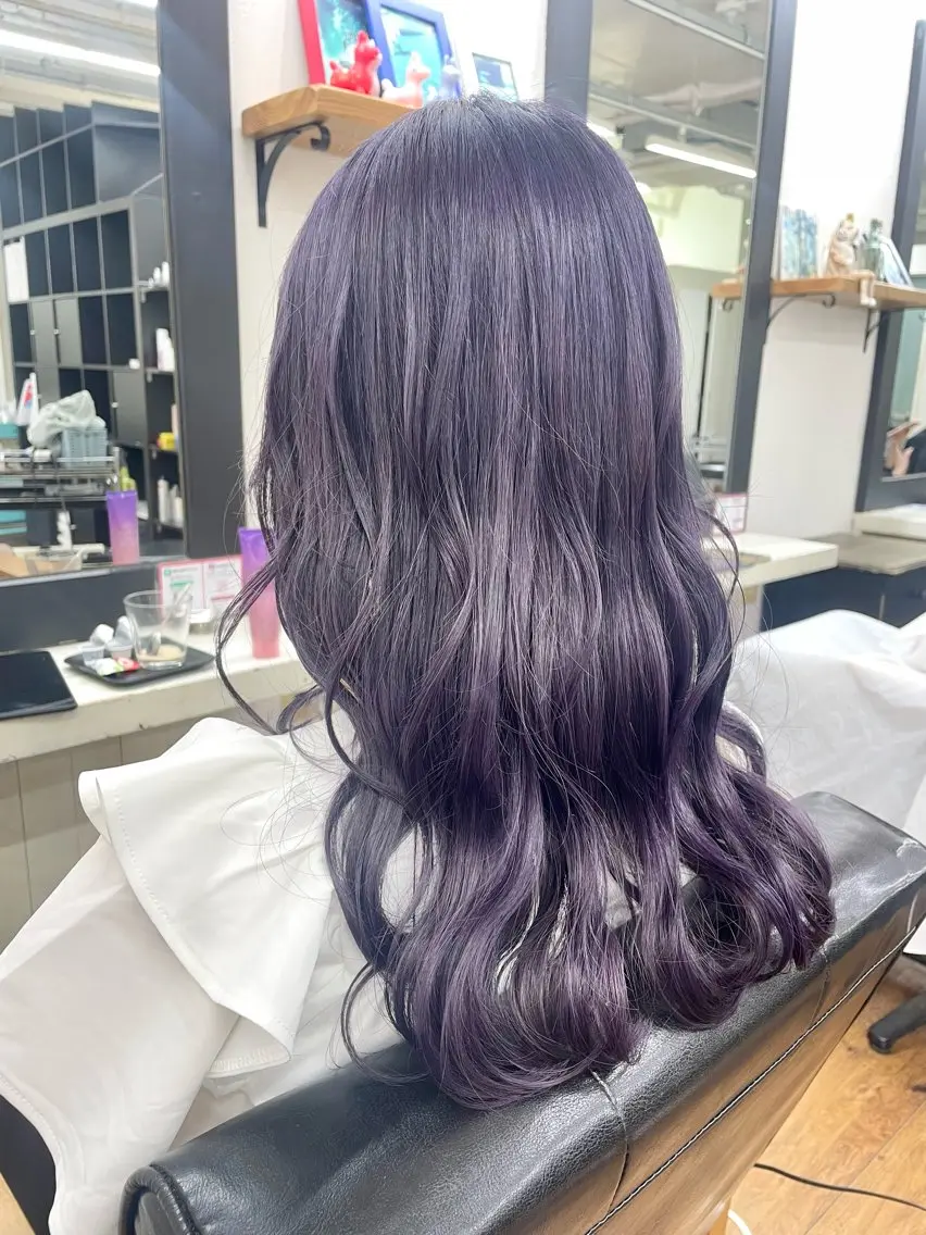 ロング カラー ブリーチ ディープラベンダー ラベンダーカラー 青木 優歩のヘアスタイル