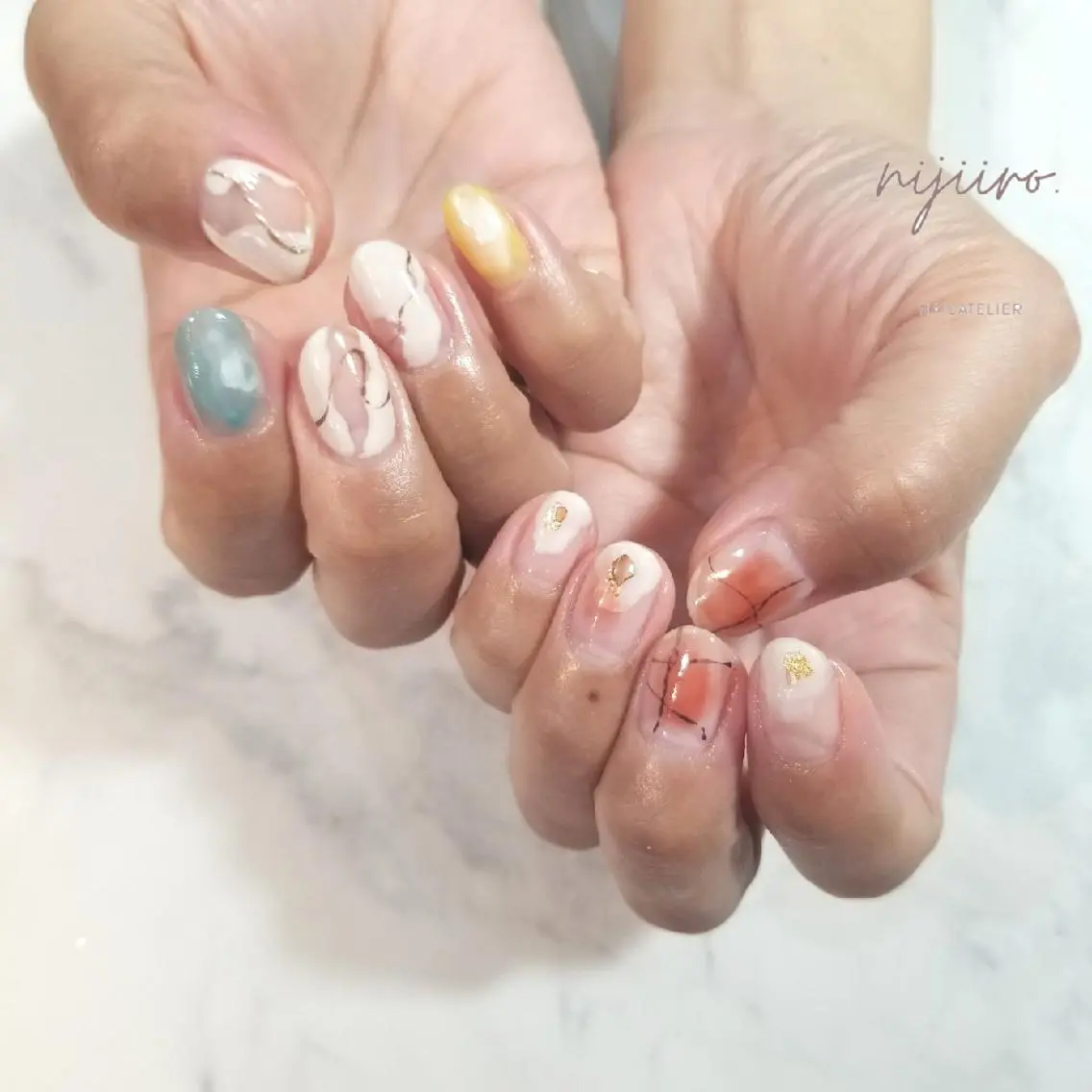 ネイル ハンドネイル nijiiro🌈 サトウのネイルデザイン