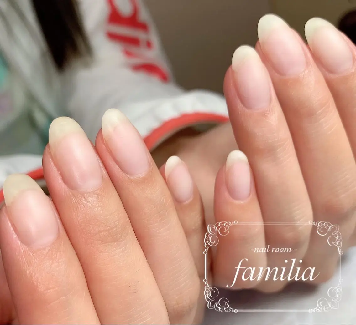 ネイル ハンドネイル -nailroom- familiaのネイルデザイン