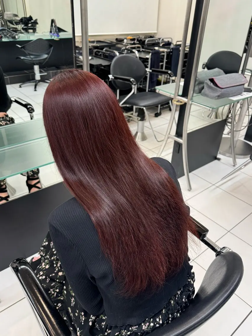 ロング カラー ブリーチ ブリーチなしカラー 岡乃 麻衣のヘアスタイル