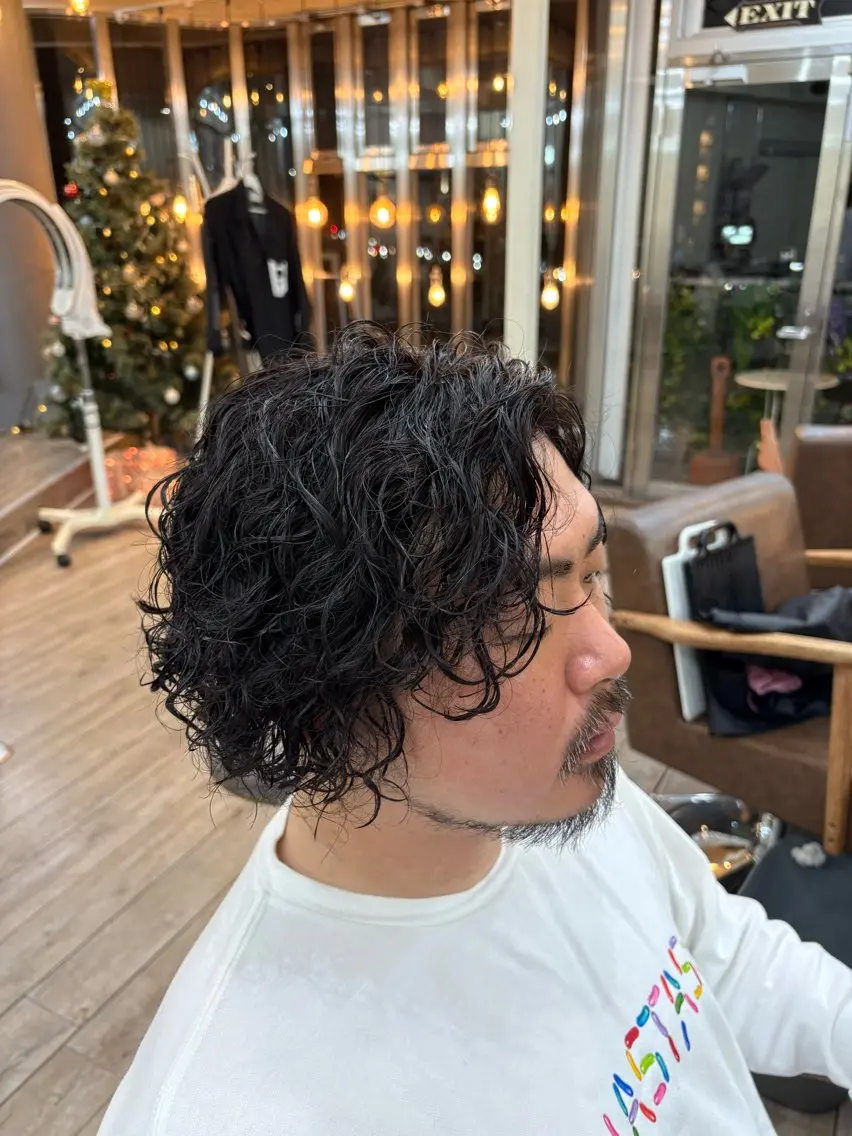 パーマ メンズ メンズパーマ メンズツイストパーマ ツイストパーマ WEST OLAND 黒坂佳乃のヘアスタイル