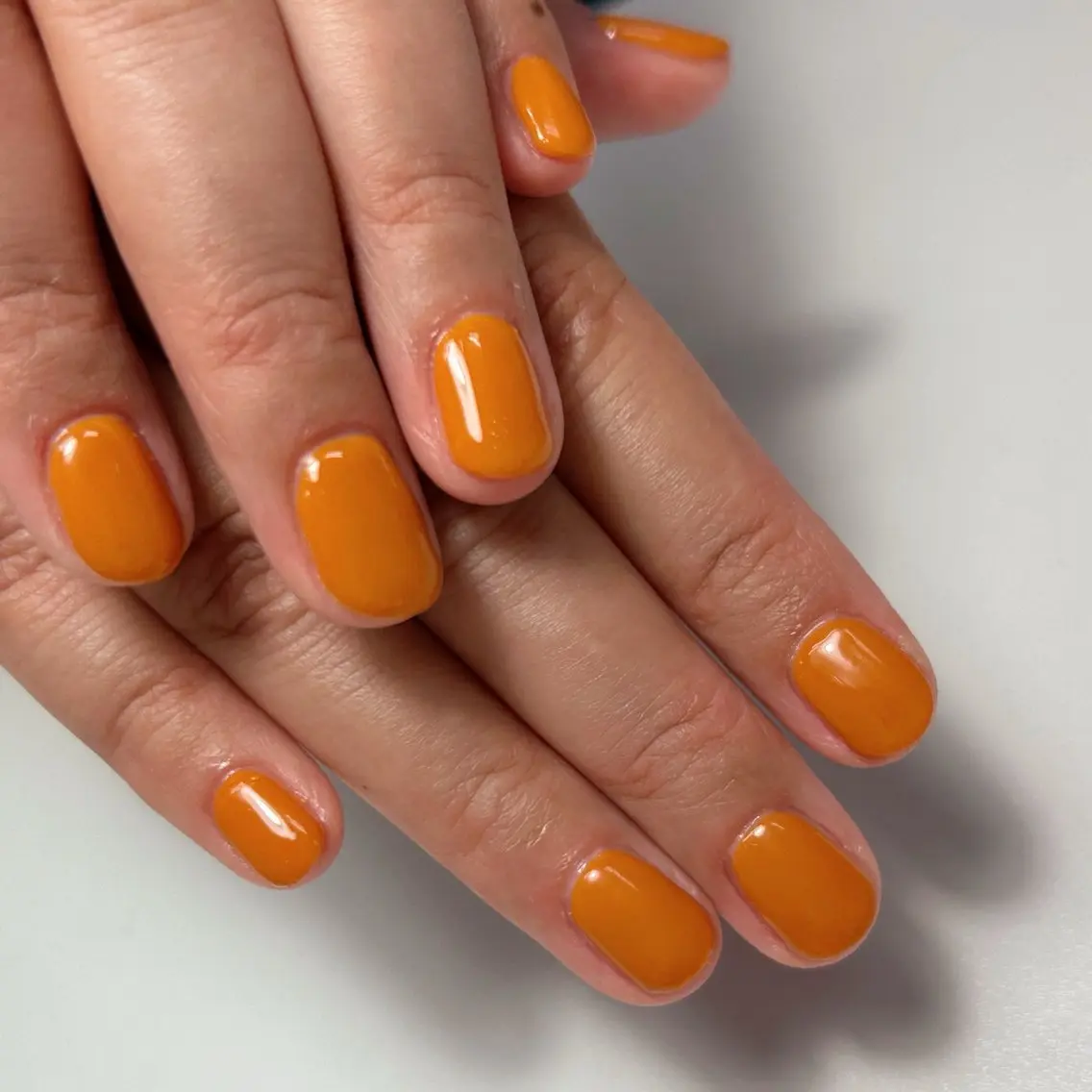 ネイル ワンカラーネイル nail salon BrooChillのネイルデザイン
