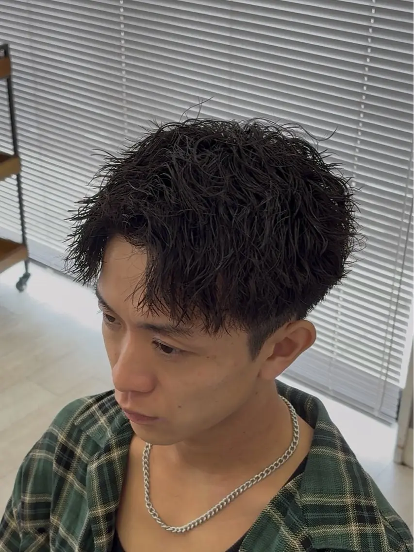 ショート パーマ カット パーマ 【メンズ専門‼️】 中林良嘉のヘアスタイル