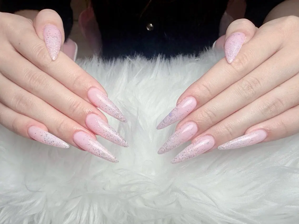 ネイル ブラウン フレンチネイル 韓国ネイル マグネットネイル ニュアンスネイル ハンドネイル ハンドケア Hara Nail 【持ち込みOK】のネイルデザイン
