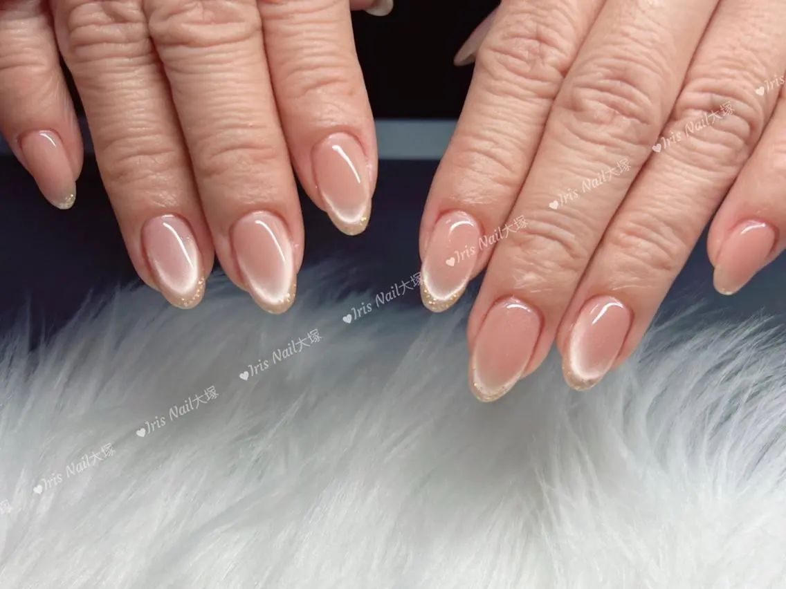 ネイル フレンチネイル マグネットネイル マグネットフレンチ ハンドネイル ハンドケア 🍒IRIS Nail🌸のネイルデザイン