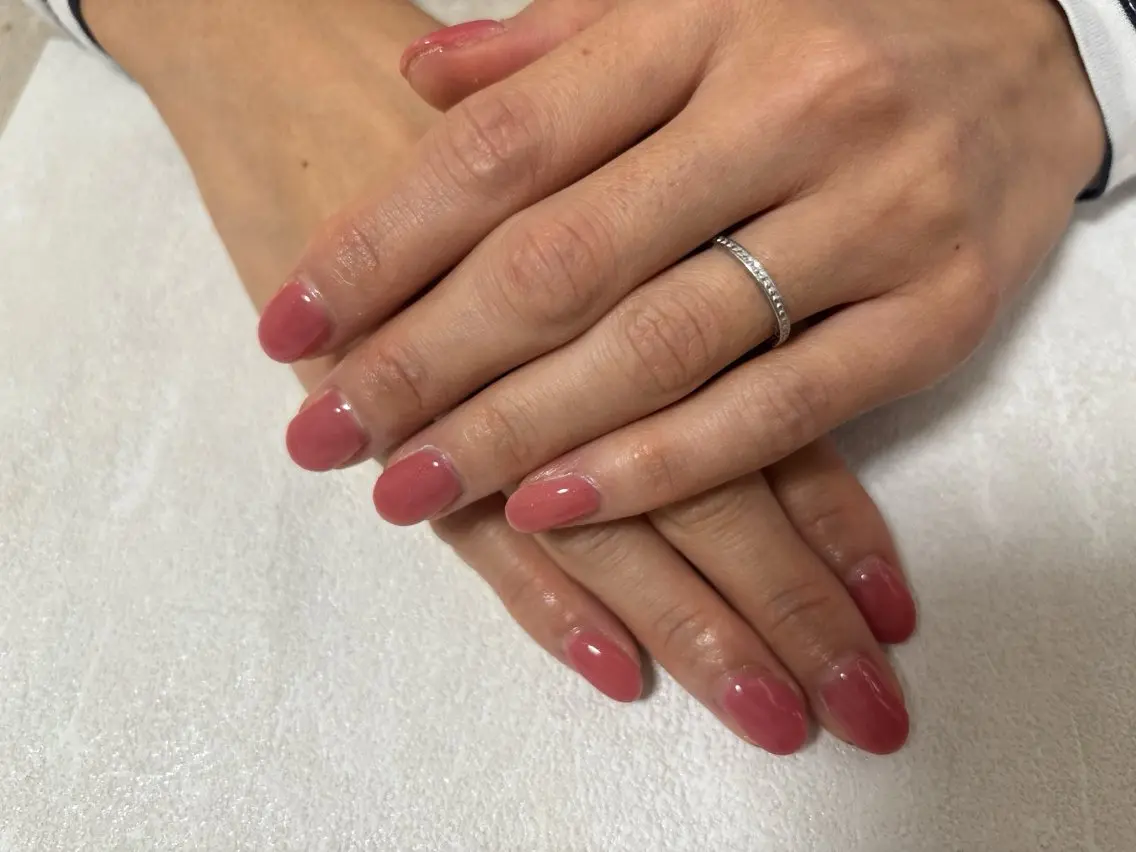ネイル オーロラネイル フットネイル フレンチネイル ジェルネイル マグネットネイル ハンドネイル mogunail &blowのネイルデザイン