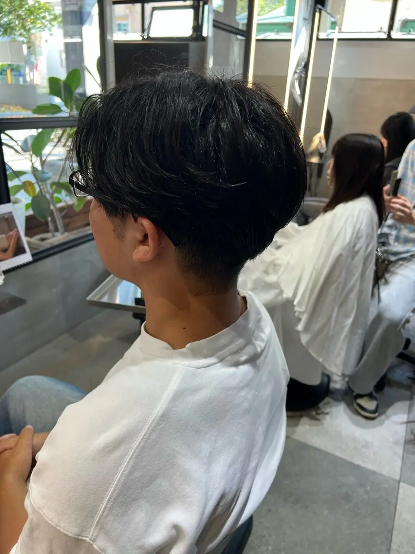 ショート カット 渡邊 和紀のヘアスタイル