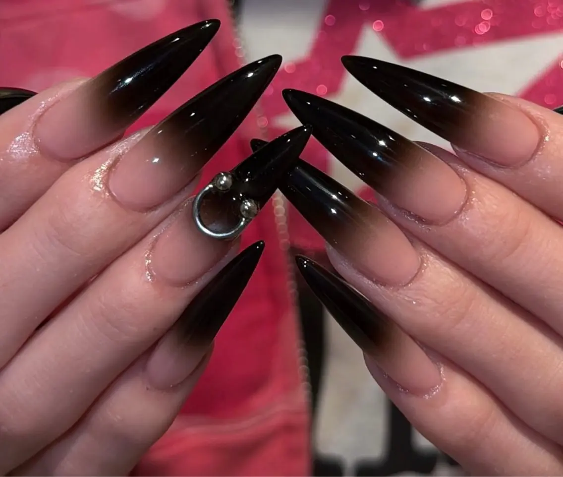 ネイル ハンドネイル NiJi Nailsのネイルデザイン