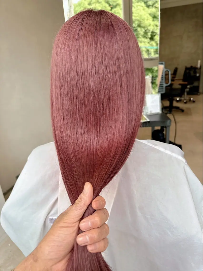 ロング ヘアカラー トリートメント カラー/ダブルカラー グレイカラー椿こはなのヘアスタイル