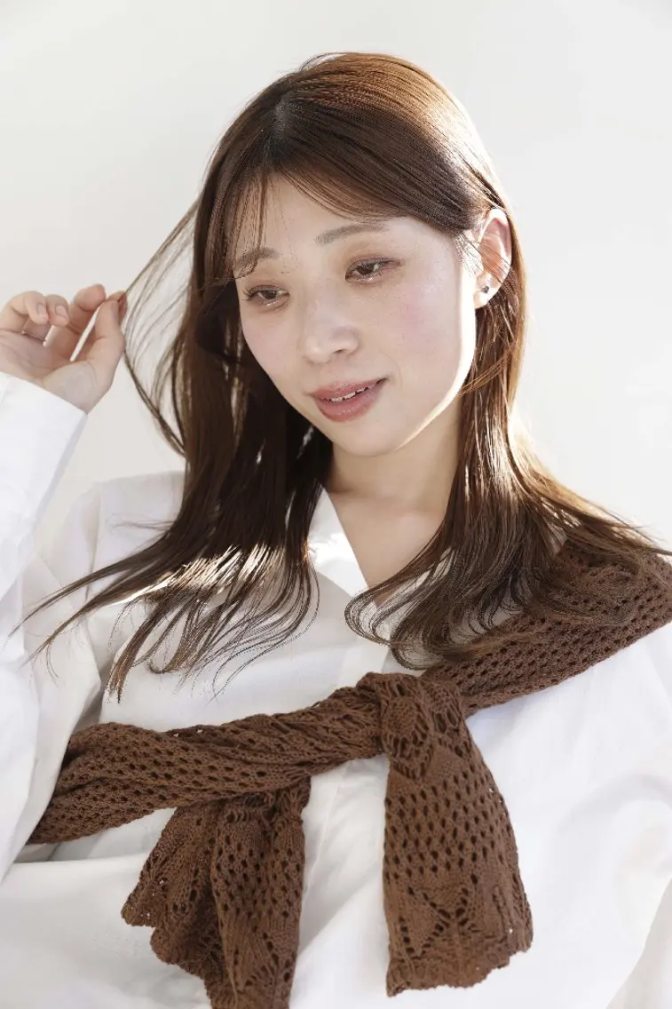 カラー 束感まつぱ🫧 なつき🫧のヘアスタイル