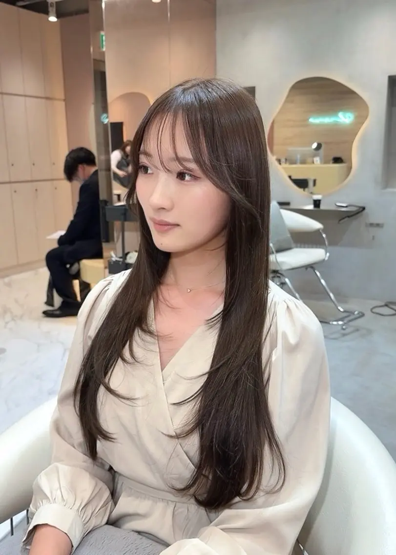 ロング カット ヘアカラー 縮毛矯正 トリートメント 韓国レイヤー ☁️🫧森ハリス誠一のヘアスタイル