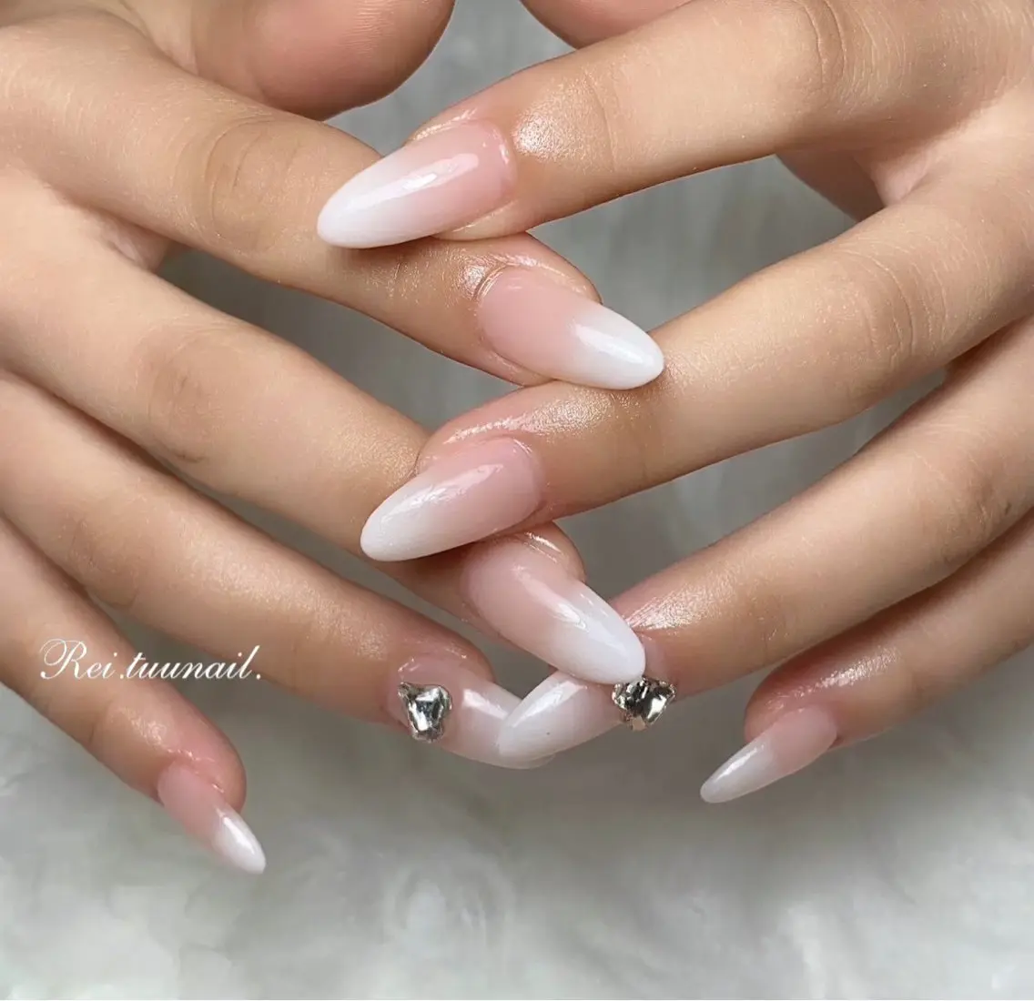 ネイル チークネイル フラッシュネイル フットネイル フレンチネイル ガラスフレンチ Nailsalon / Rei.tuuのネイルデザイン