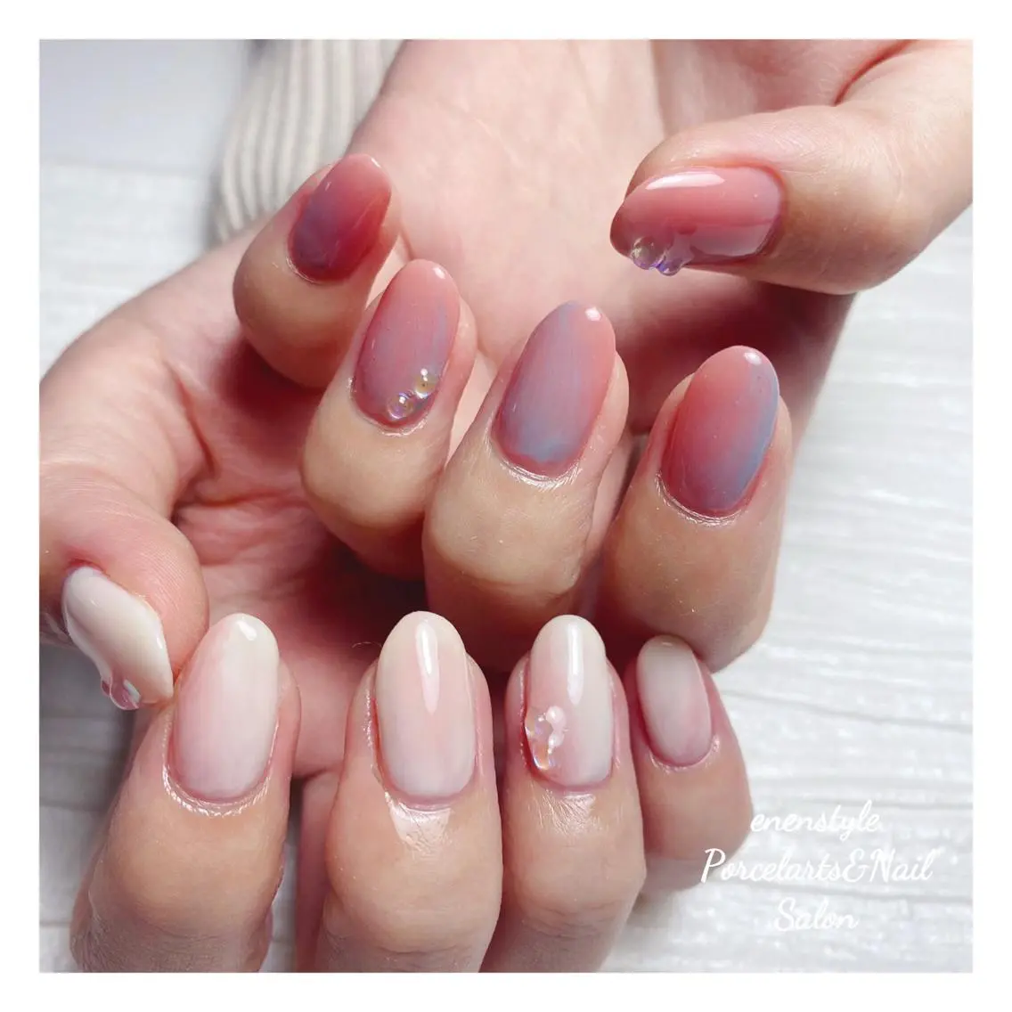 ミディアム ネイル 🐾enen style 🐾のネイルデザイン