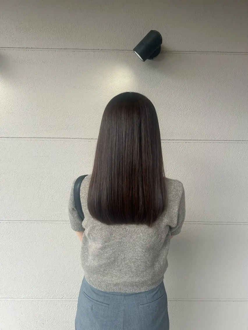 ロング カラー アッシュ 透明感カラー ヘアカラー 宗綱 風佳のヘアスタイル