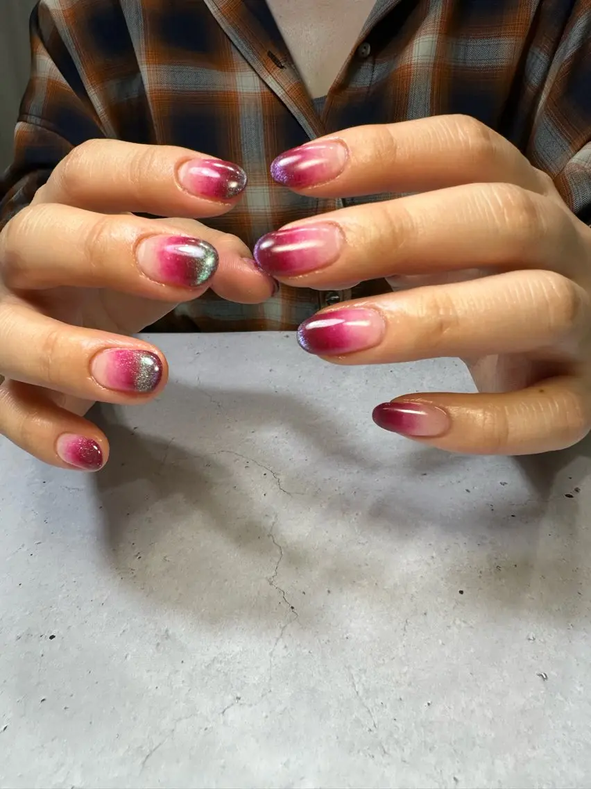 ネイル フットネイル グラデーション マグネットネイル ミラーネイル ニュアンスネイル nailsalon Daphneのネイルデザイン