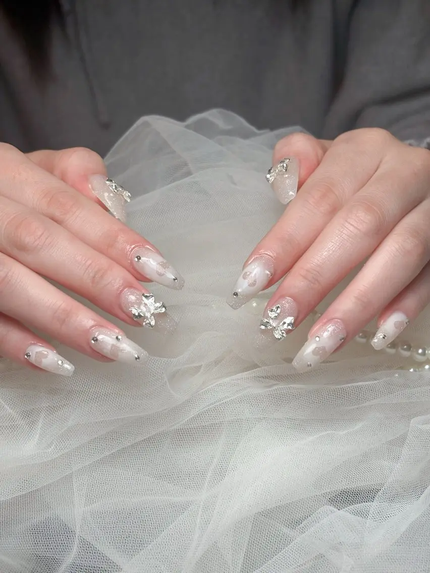 ネイル ハンドネイル ハンドケア ネイル👑クイーンズ NailQueensのネイルデザイン
