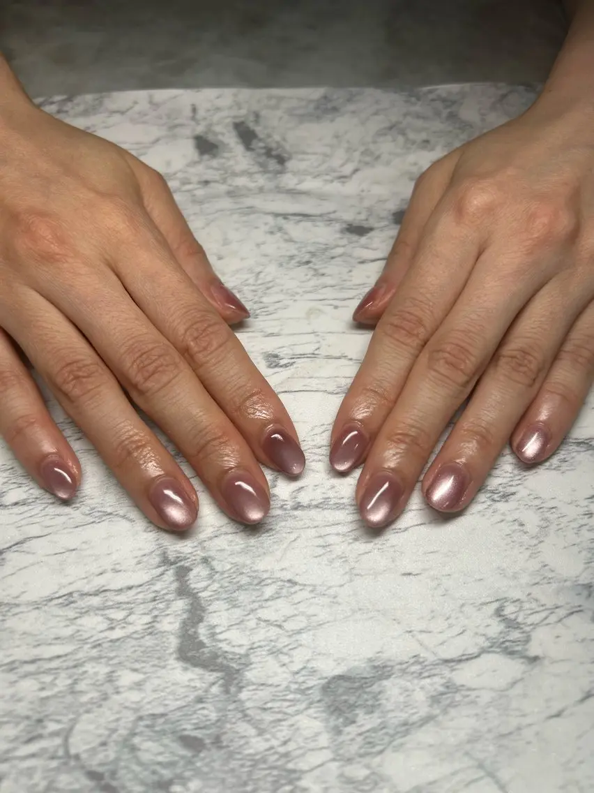 ネイル ハンドネイル LOUISE. ✨beautyのネイルデザイン