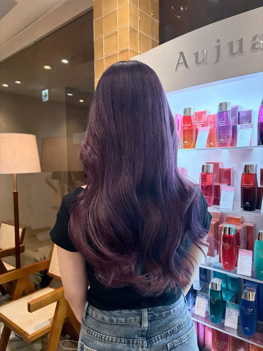 ロング カラー ブリーチ ラベンダーカラー ヘアカラー トリートメント レイヤー🩵透明感 ೀユイ🌙のヘアスタイル
