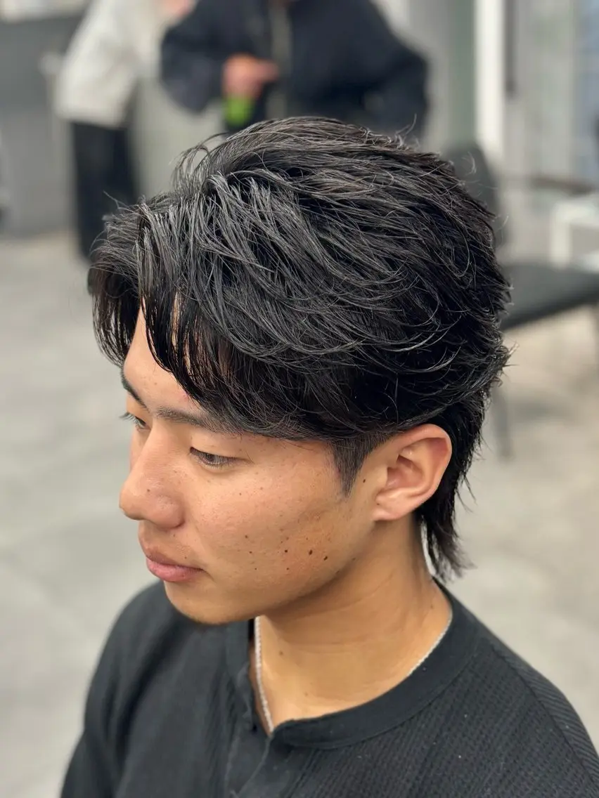 パーマ メンズ メンズウルフカット ウルフカット カット パーマ 【ØVARL】🦁 メンズパーマ/レオのヘアスタイル