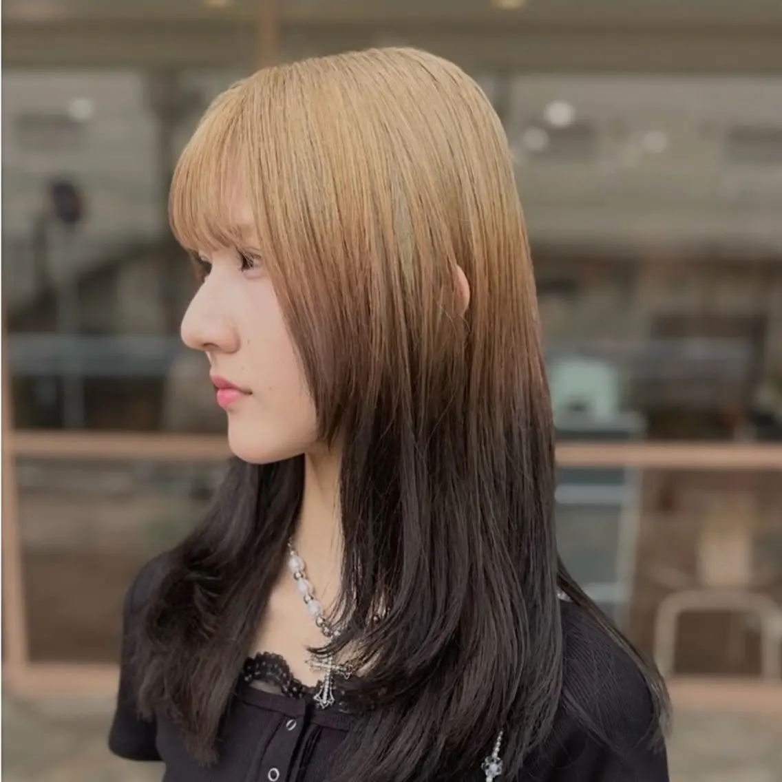 ロング カラー ヘアカラー トリートメント 山本 佳奈のヘアスタイル