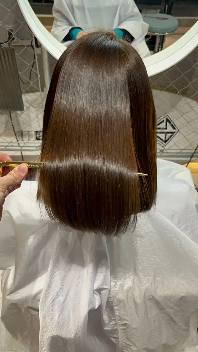 ミディアム 髪質改善 縮毛矯正 トリートメント CoCooN TAKUMAのヘアスタイル