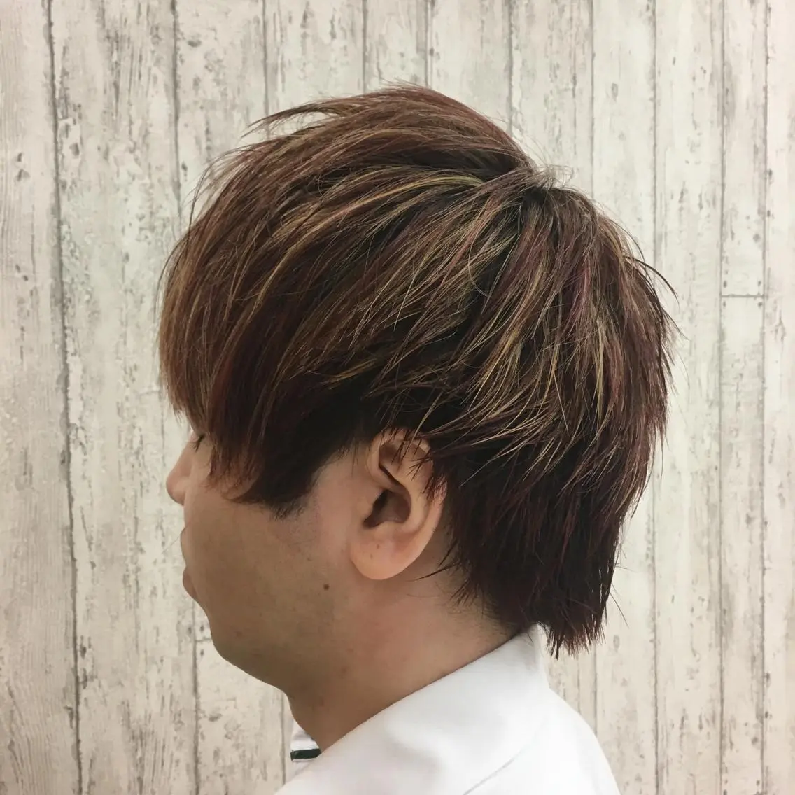 ショート カラー メンズ メンズハイライト ブラウンカラー ハイライトカラー レッドカラー レッドブラウン Kaede .のヘアスタイル