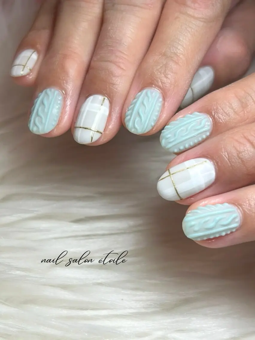 ネイル ブルー 水色 マットネイル ホワイト 冬ネイル ハンドネイル nail salon étoileのネイルデザイン