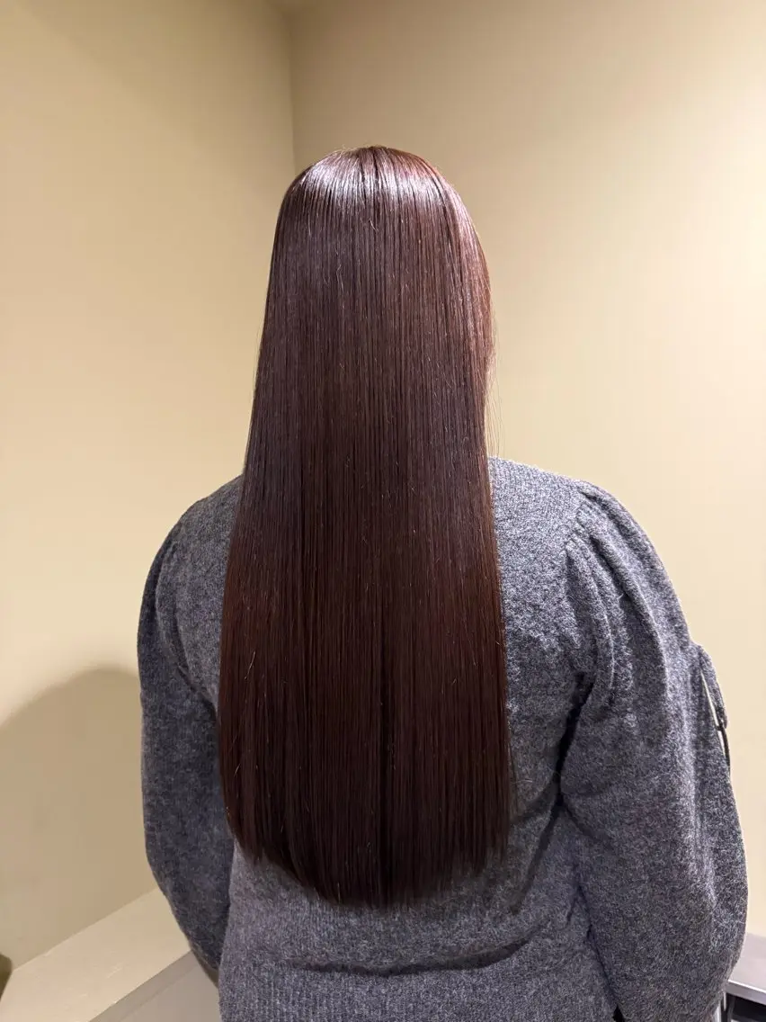 ロング カラー ブリーチ ブラウンカラー ブリーチなしカラー ユイナ/ハイトーン /透明感カラー🫧のヘアスタイル