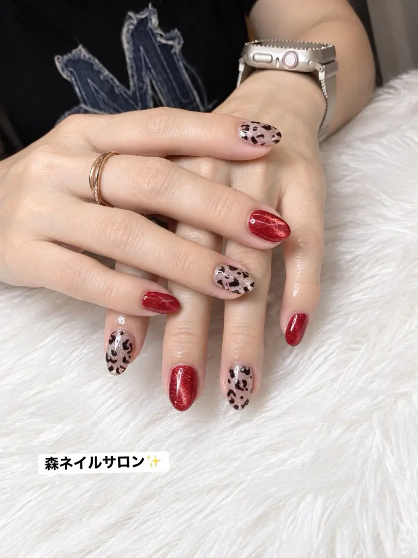 ネイル ハンドネイル 森 ネイル サロンのネイルデザイン