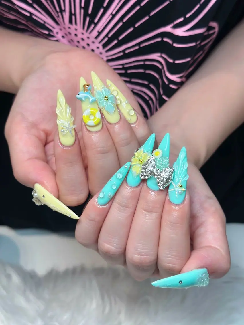 ネイル チークネイル ドット フレンチネイル グラデーション ハート ハンドネイル Julli NailStudioのネイルデザイン