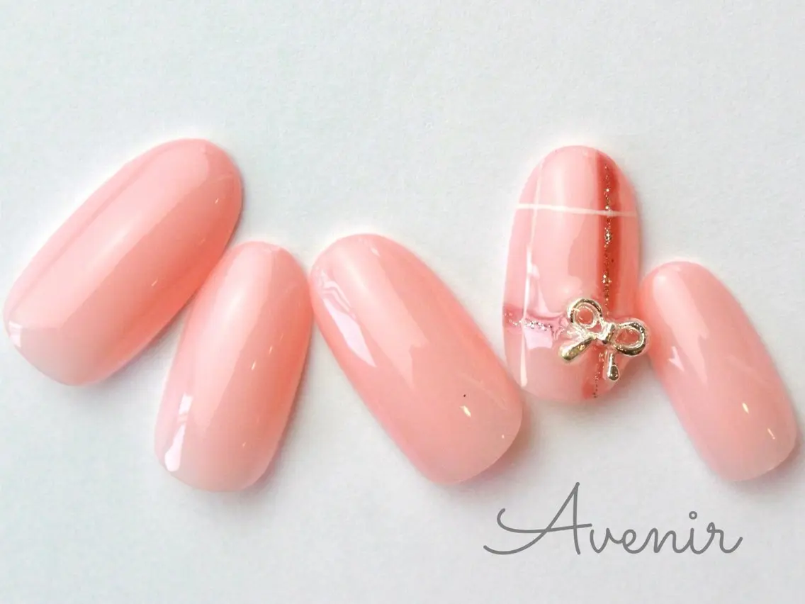 ネイル ハンドネイル Avenir 表参道 nail&eye予約のネイルデザイン