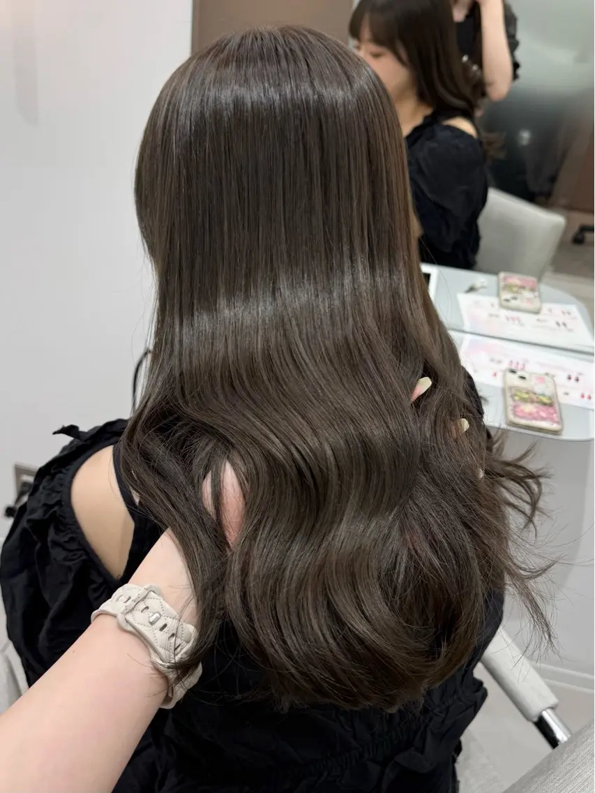 セミロング カラー 透明感カラー グレージュ カット ヘアカラー トリートメント 澤 佑華 🎀 透明感カラーのヘアスタイル
