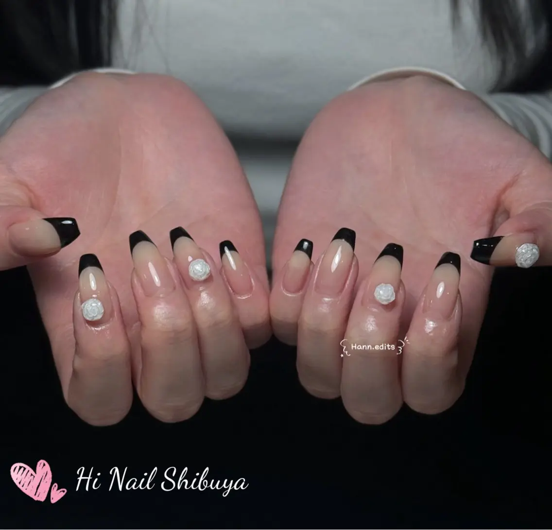 セミロング ハンドネイル Hi Nail 渋谷のネイルデザイン