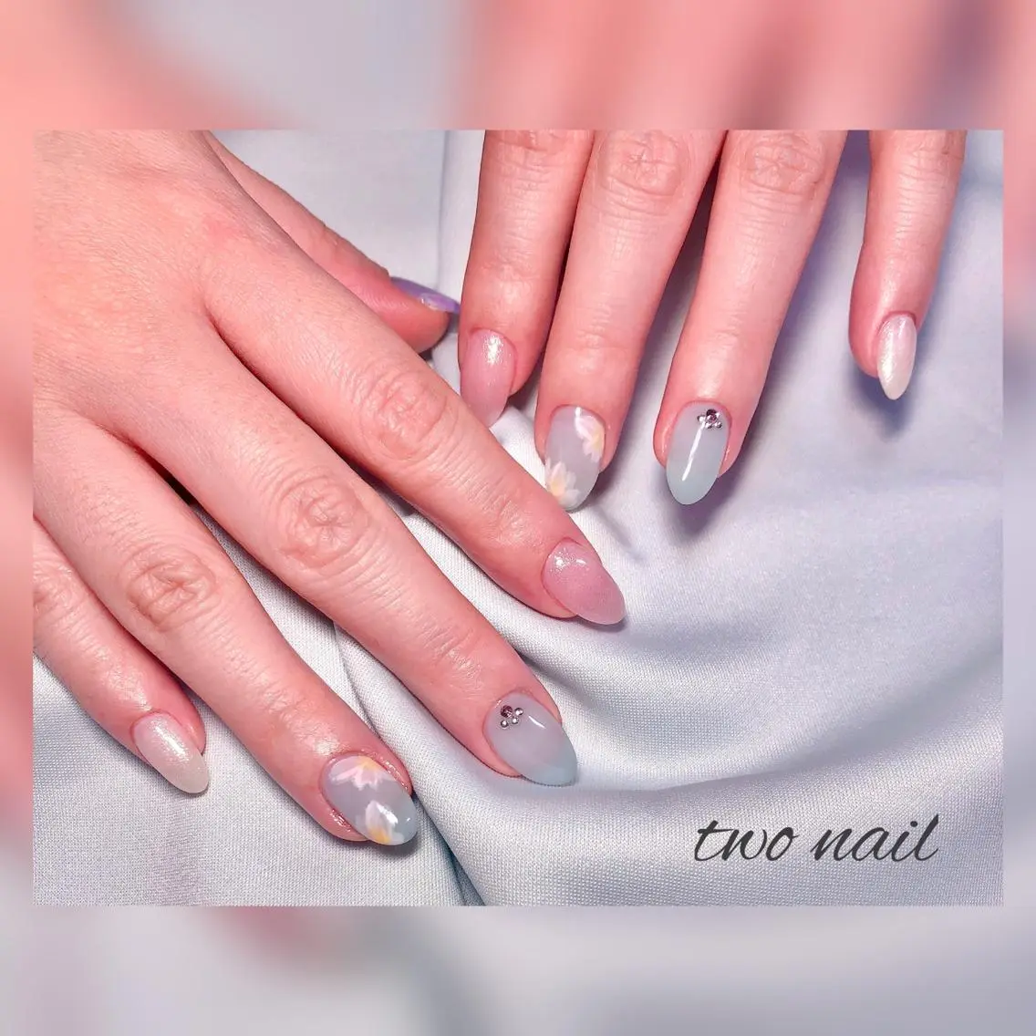 ネイル アートネイル フットネイル ハート 持ち込み ニュアンスネイル two nailのネイルデザイン