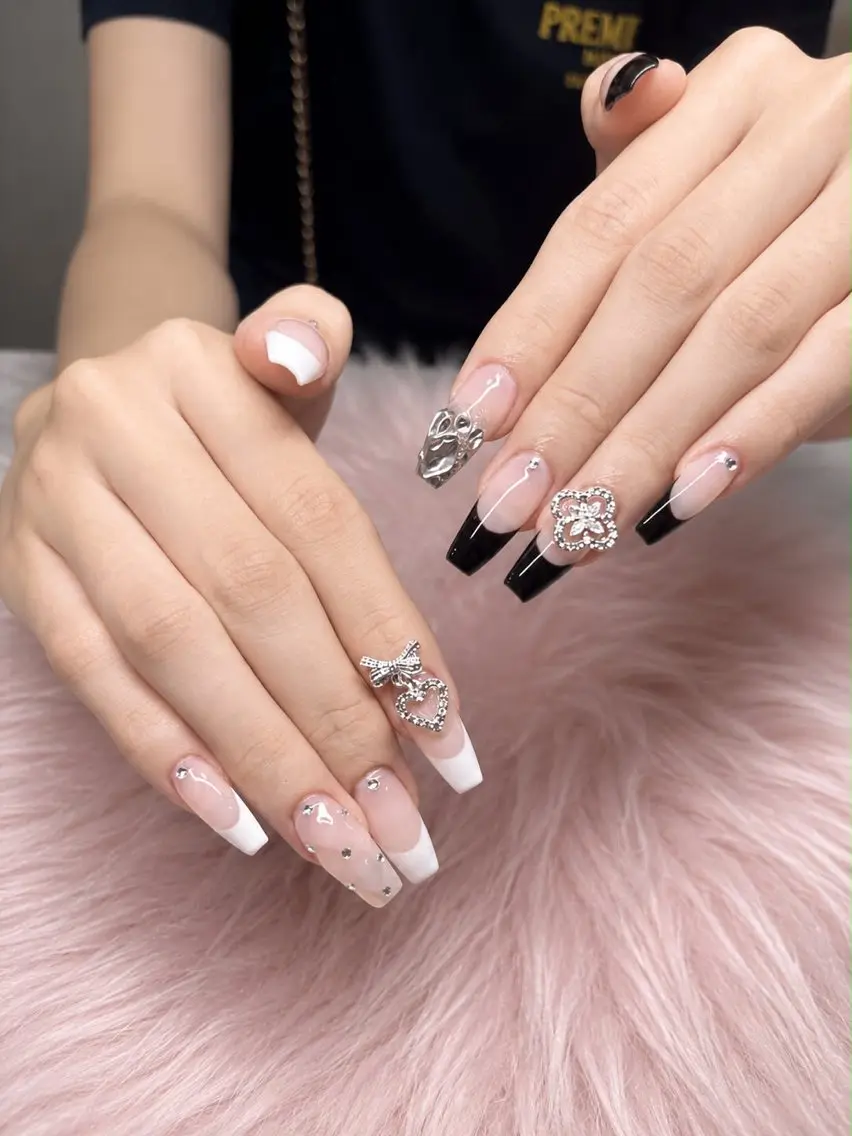 ネイル アートネイル フレンチネイル ジェルネイル 韓国ネイル マグネットネイル HAPPI NAIL 大国町のネイルデザイン