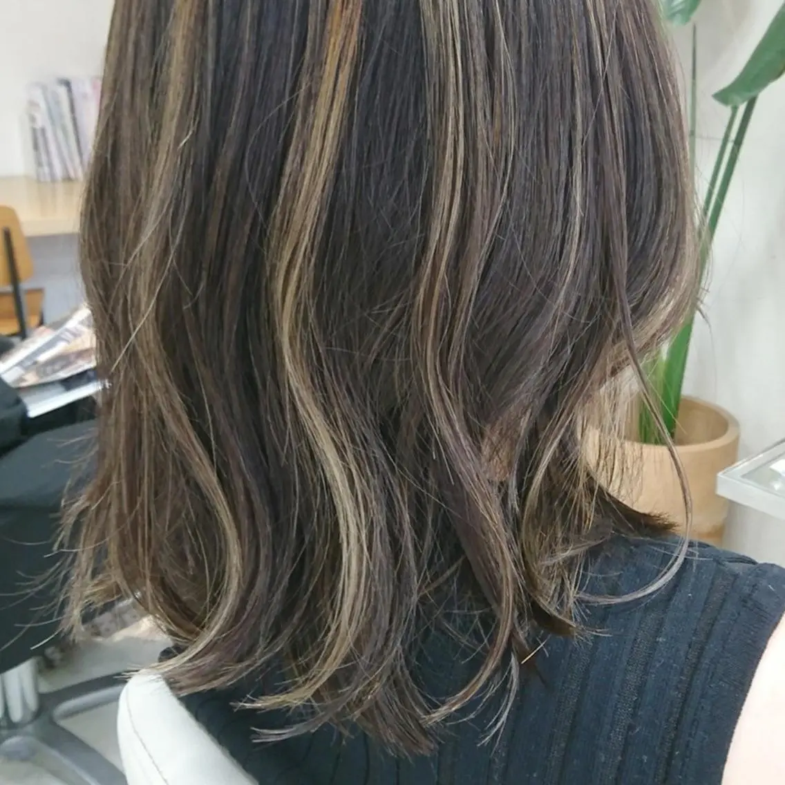 セミロング ヘアカラー nagane sayakaのヘアスタイル
